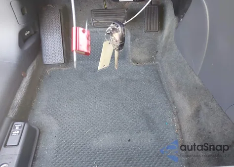 2004 Honda Accord 2.4 Lx from USA, damaged, VIN 1HGCM56374A020117